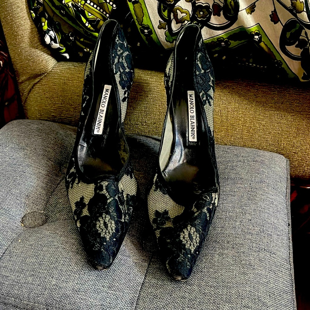 Manolo Blahnik Satin Lace Pumps